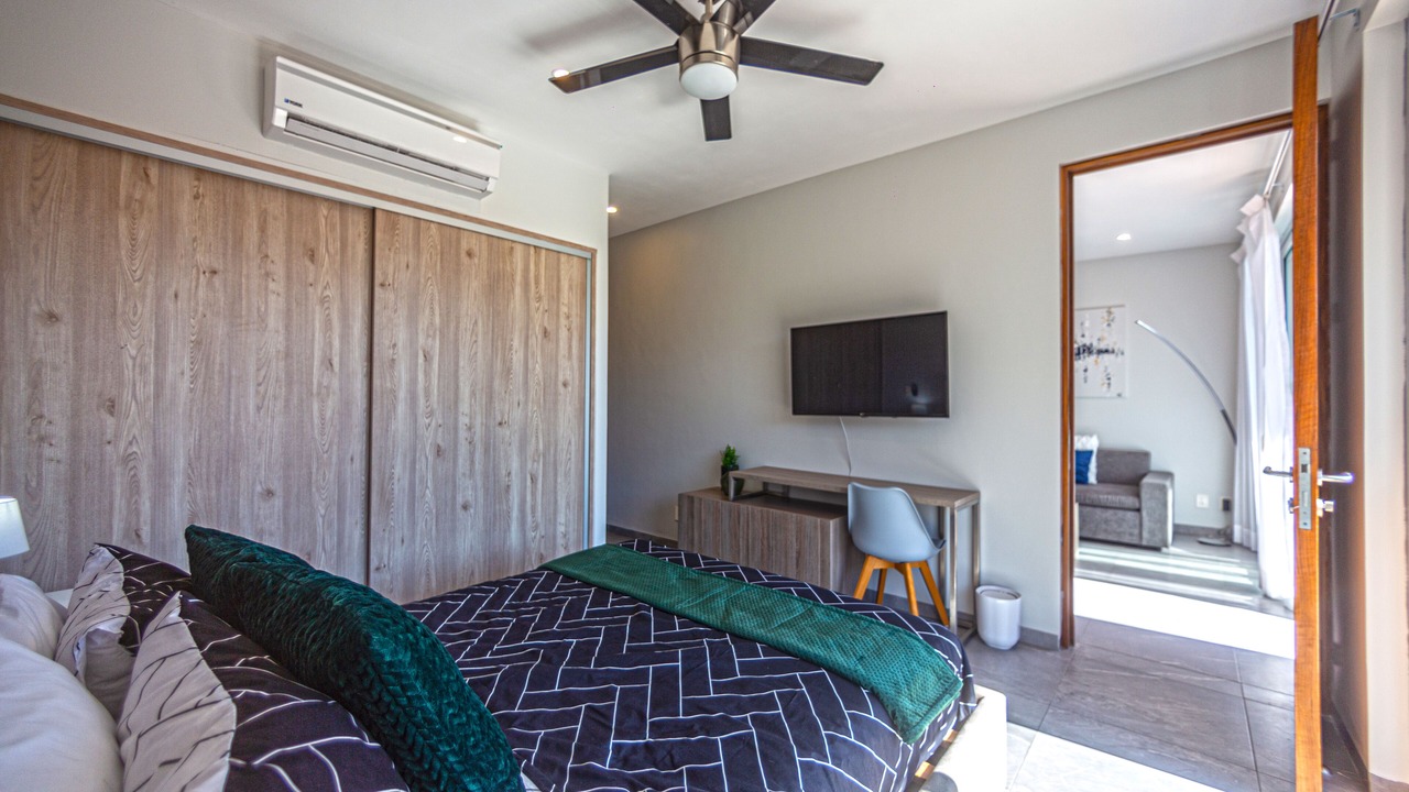 Photo of Bedroom in 12th Street