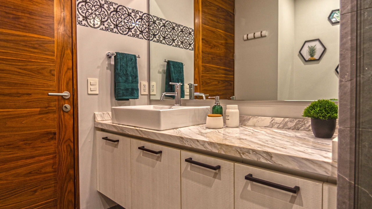 Photo of Bathroom in 12th Street