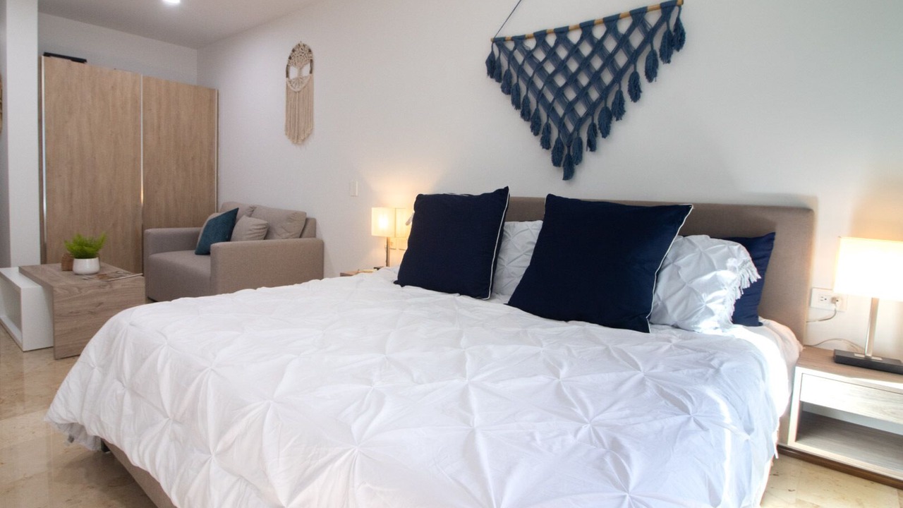 Photo of Bedroom in 12th Street