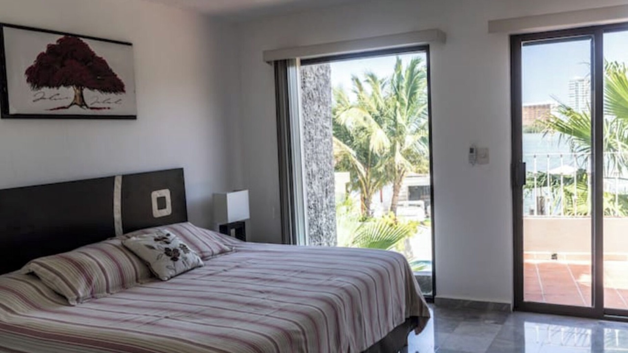 Photo of Bedroom in Punta Cancun