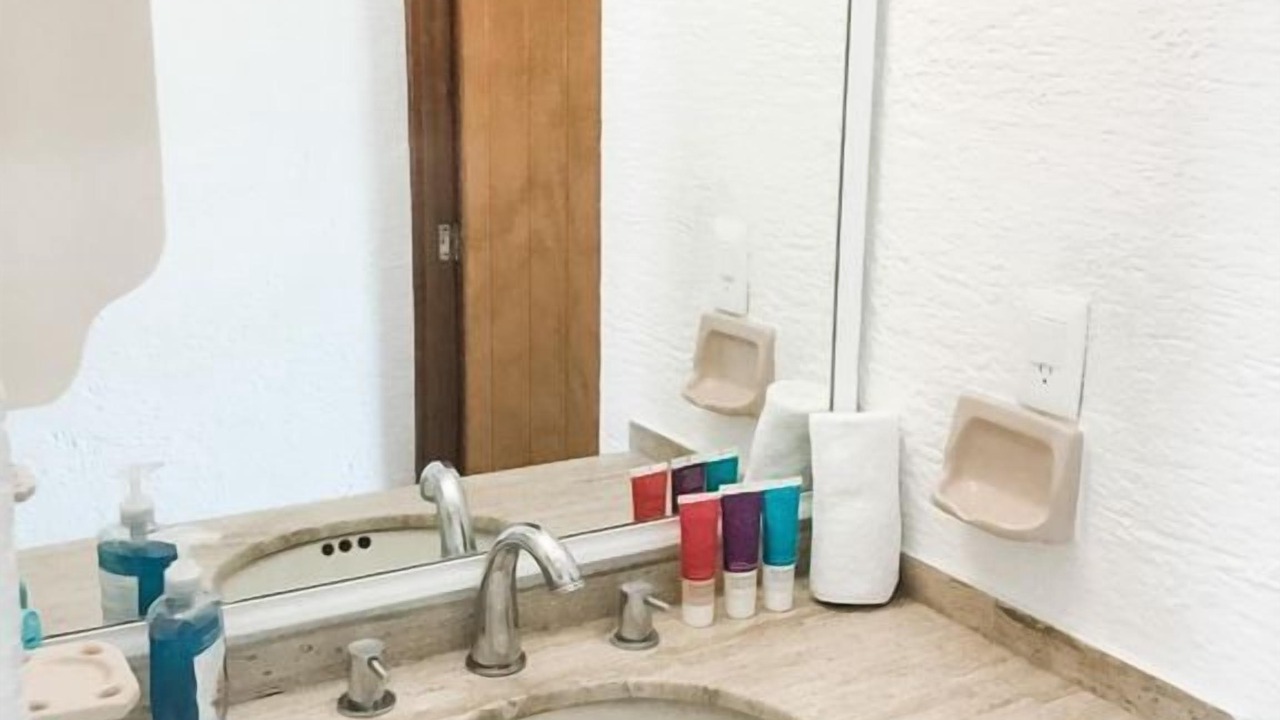 Photo of Bathroom in Zona Hotelera