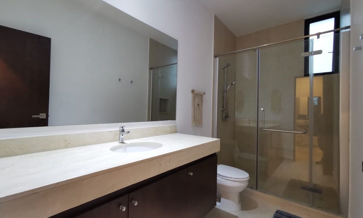 Photo of Bathroom in Playa del Carmen