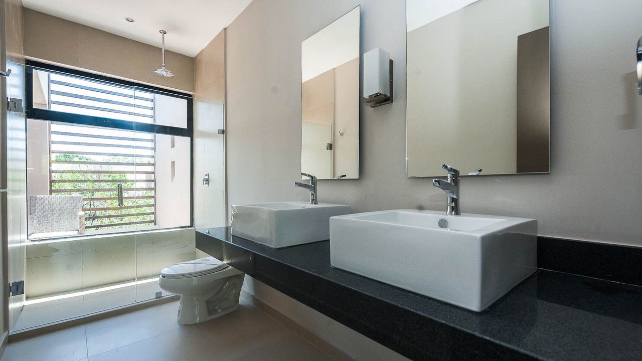 Photo of Bathroom in Zama