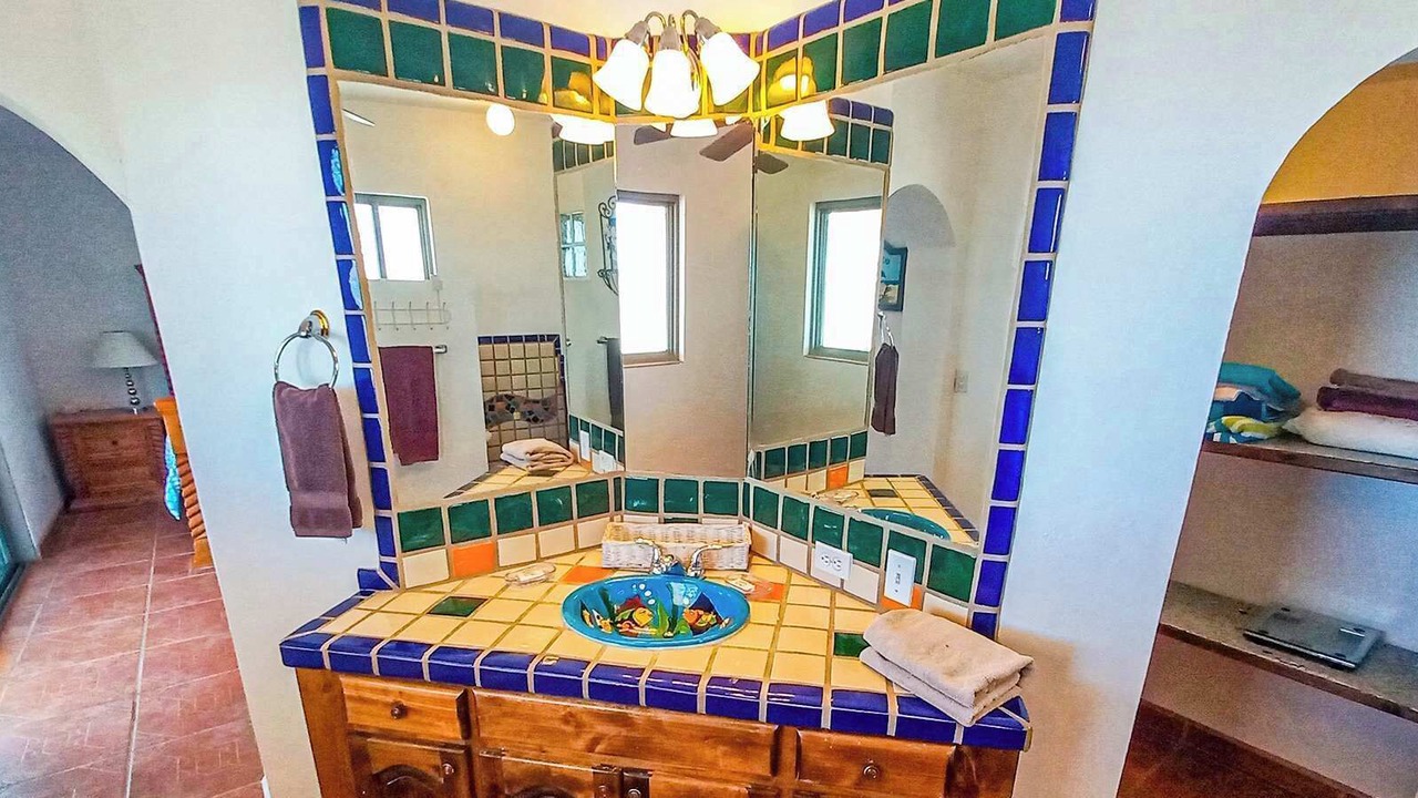 Photo of Bathroom in Centro