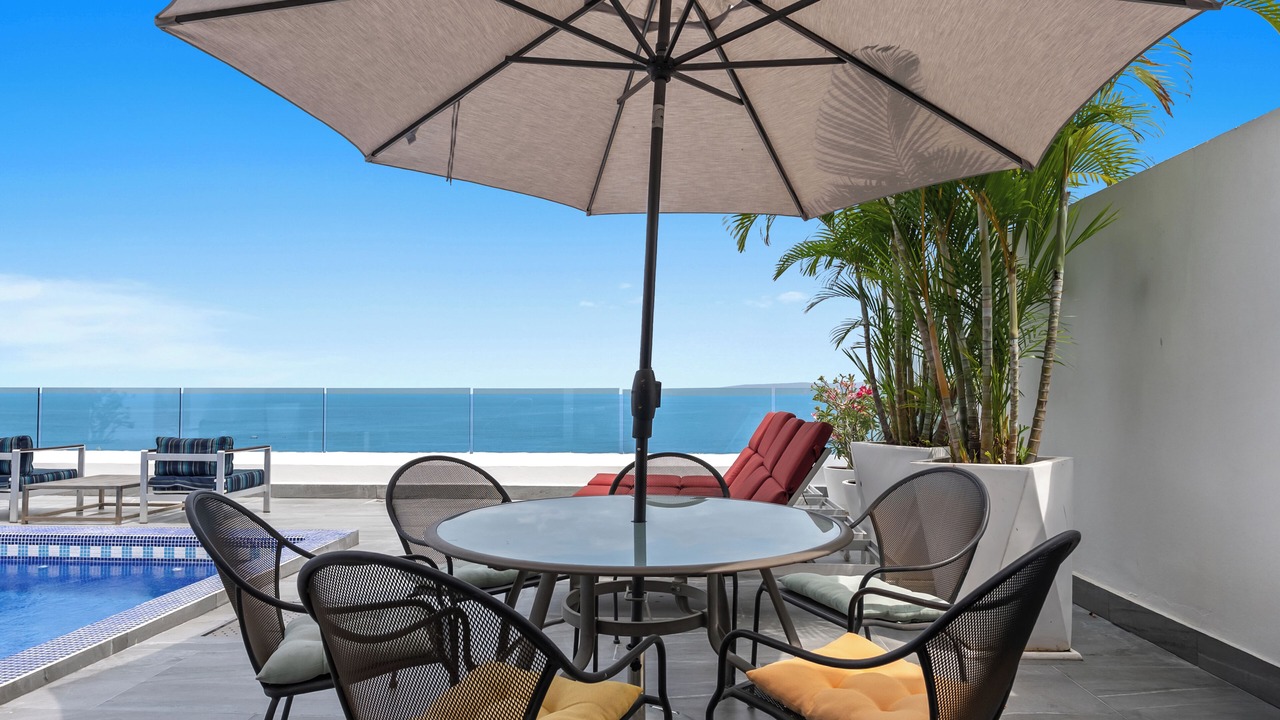 Photo of Outdoor in South Shore Hotel Area