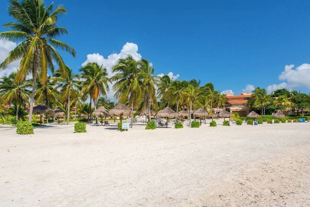 Photo of Others in Puerto Aventuras