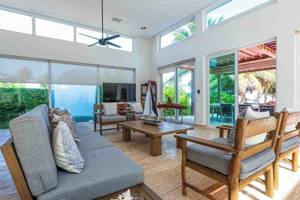 Photo of Livingroom in Soliman Bay