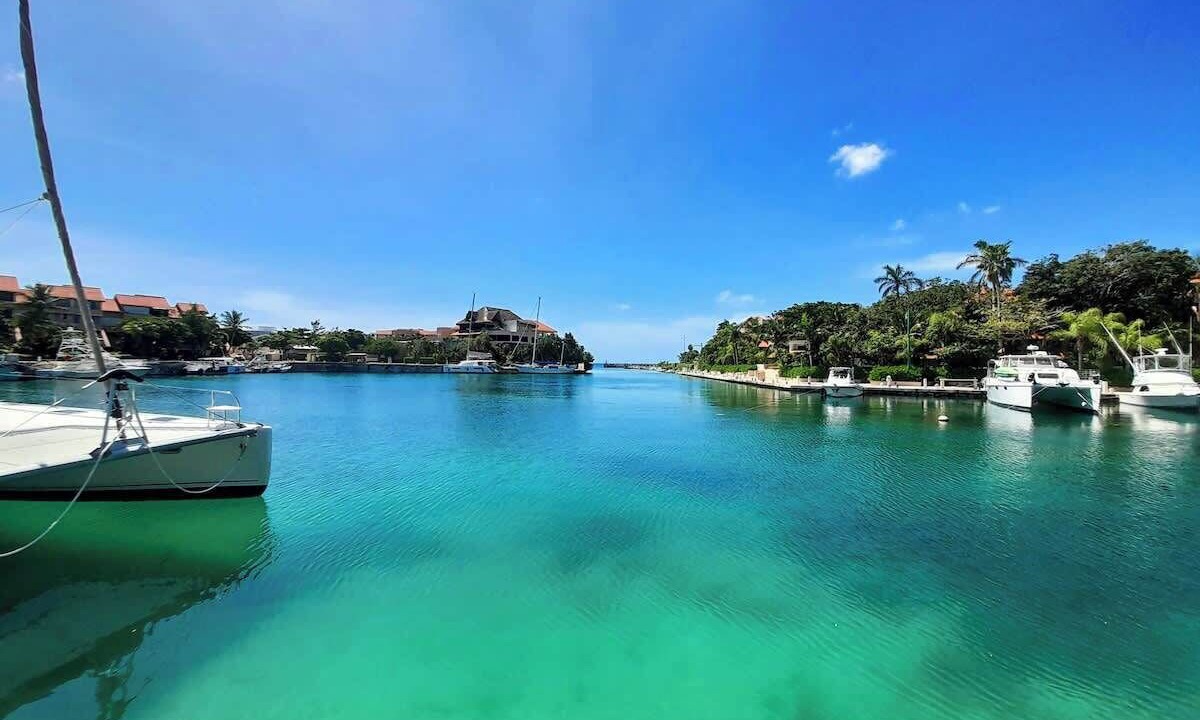 Photo of Others in Puerto Aventuras