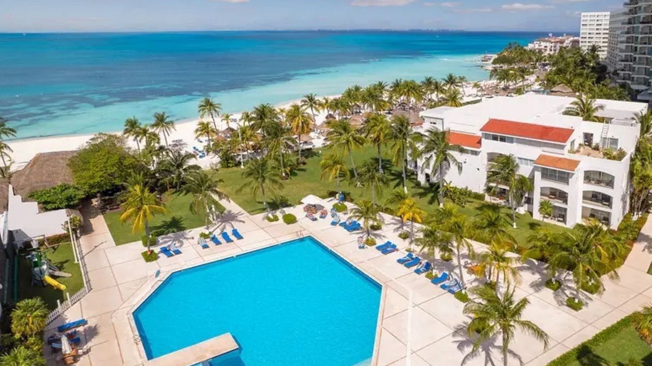 Photo of Others in Punta Cancun