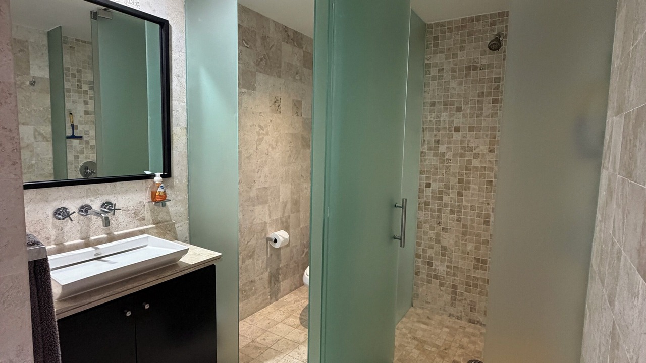 Photo of Bathroom in Isla Iguana