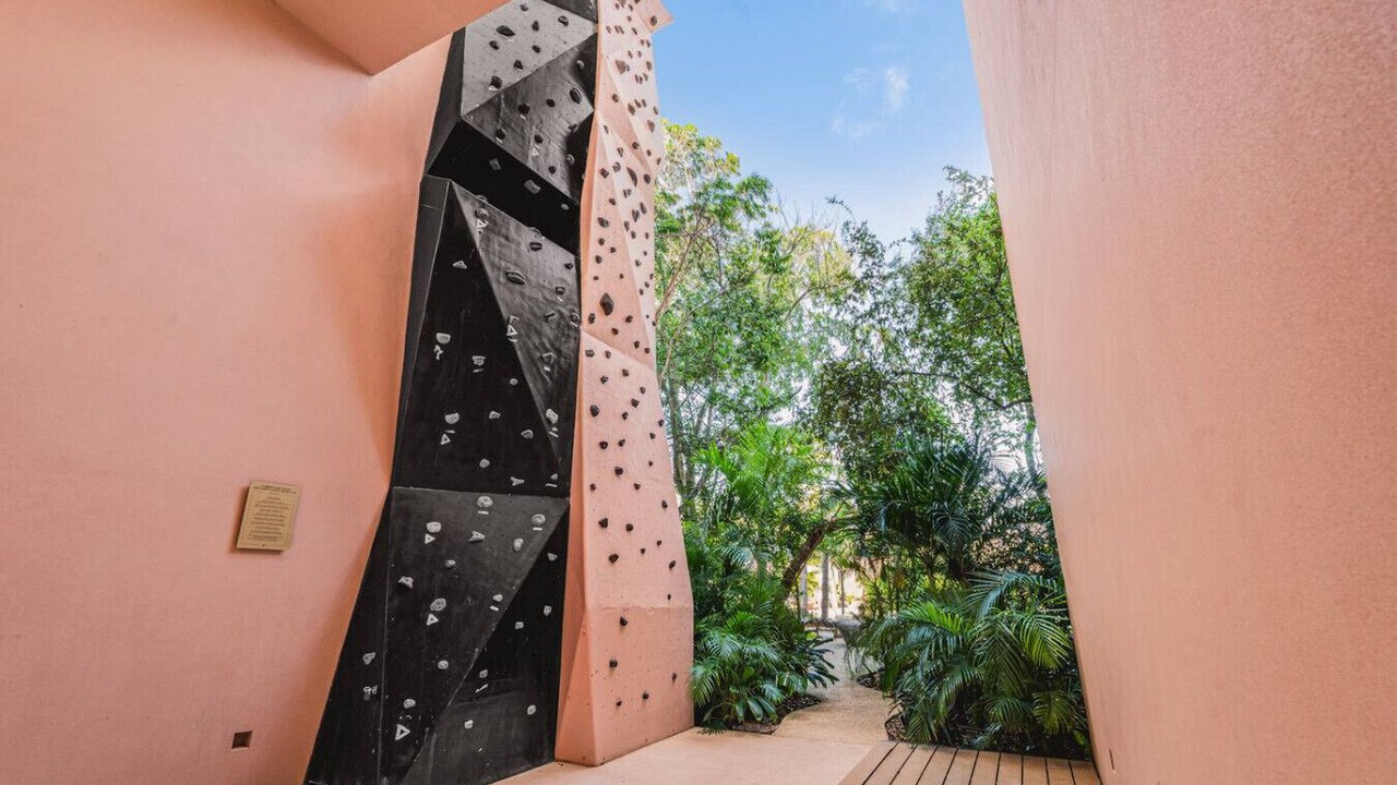 Photo of Outdoor in Zama