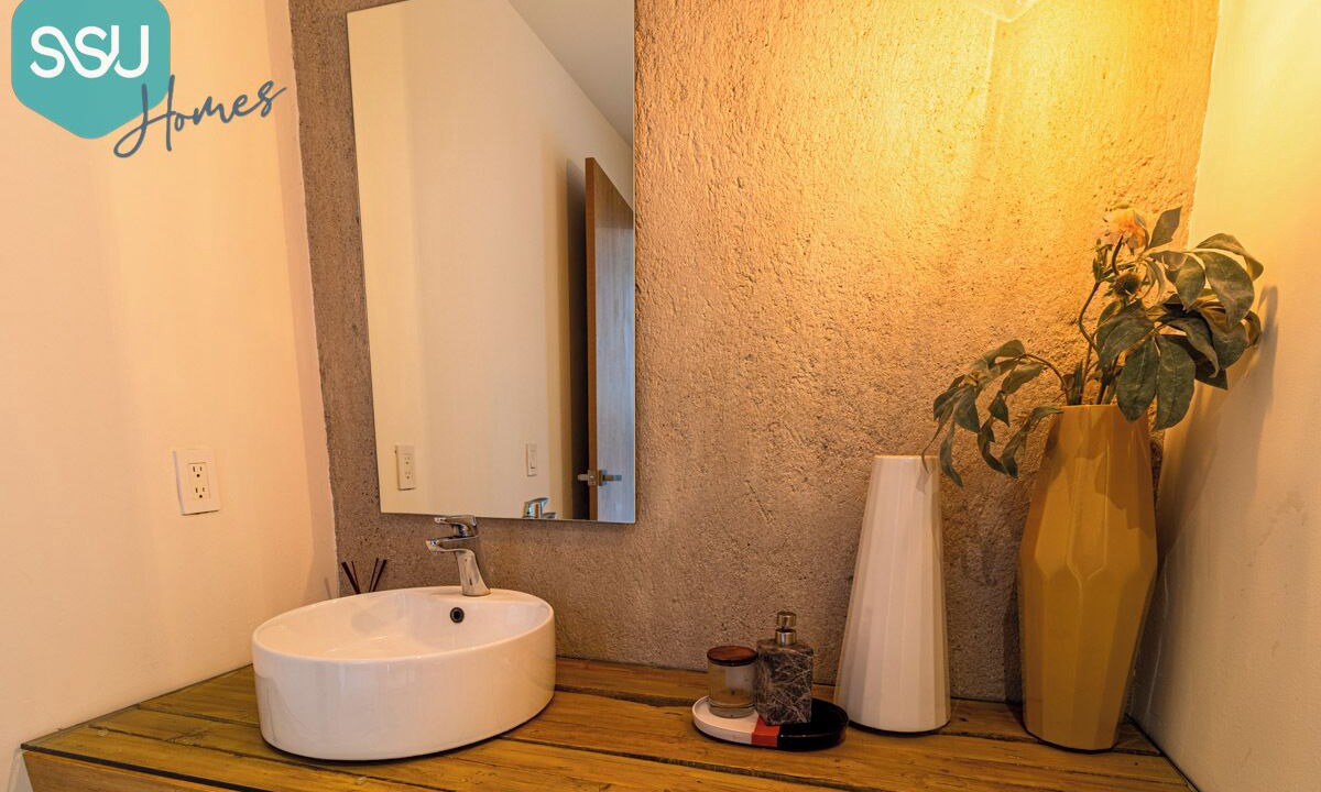 Photo of Bathroom in El Marques