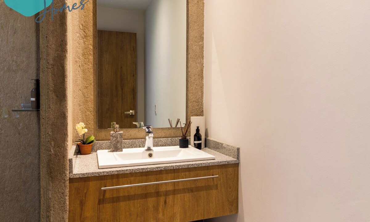 Photo of Bathroom in El Marques