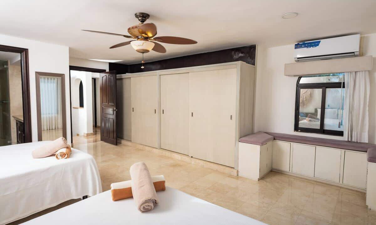 Photo of Bedroom in Zona Hotelera