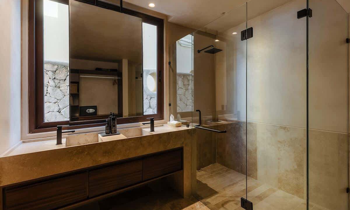 Photo of Bathroom in Ek Balam Village