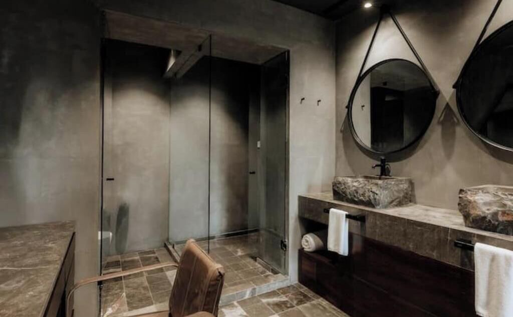 Photo of Bathroom in Zama