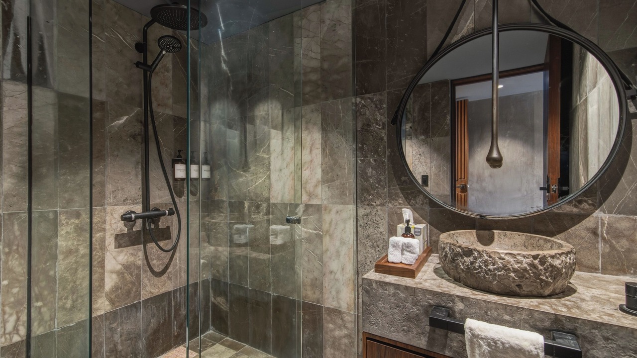 Photo of Bathroom in Zama