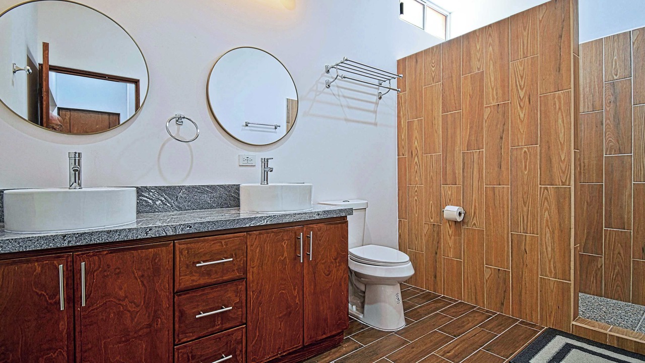 Photo of Bathroom in El Centenario