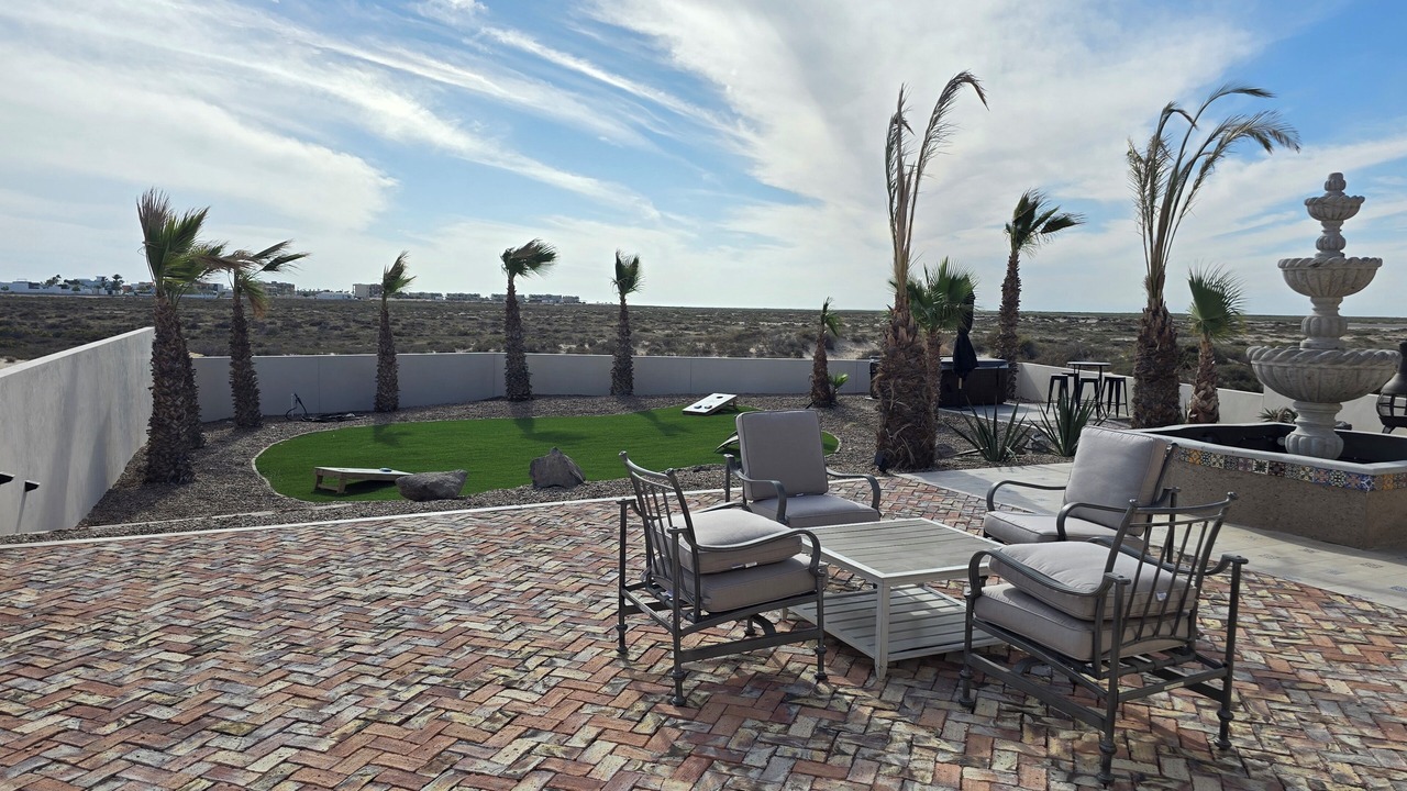 Photo of Outdoor in Laguna Shores