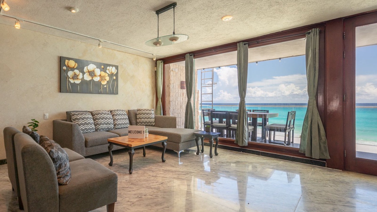 Photo of Livingroom in Punta Cancun