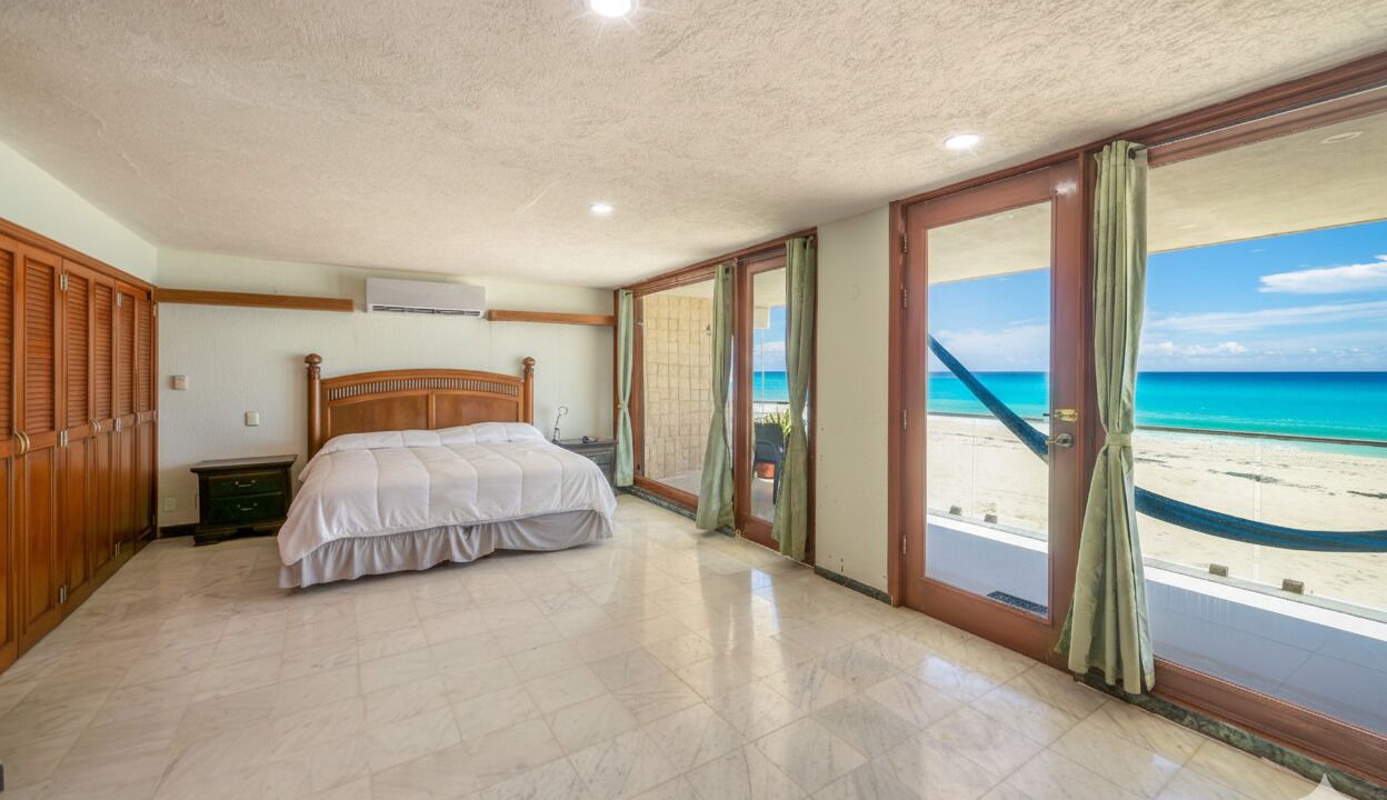 Photo of Bedroom in Punta Cancun