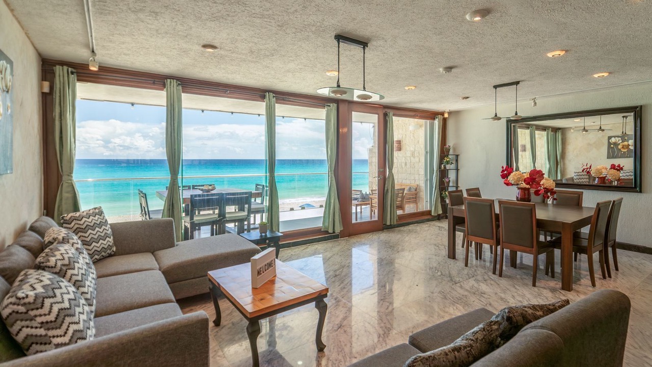 Photo of Livingroom in Punta Cancun