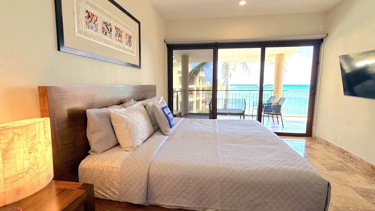 Photo of Bedroom in 12th Street