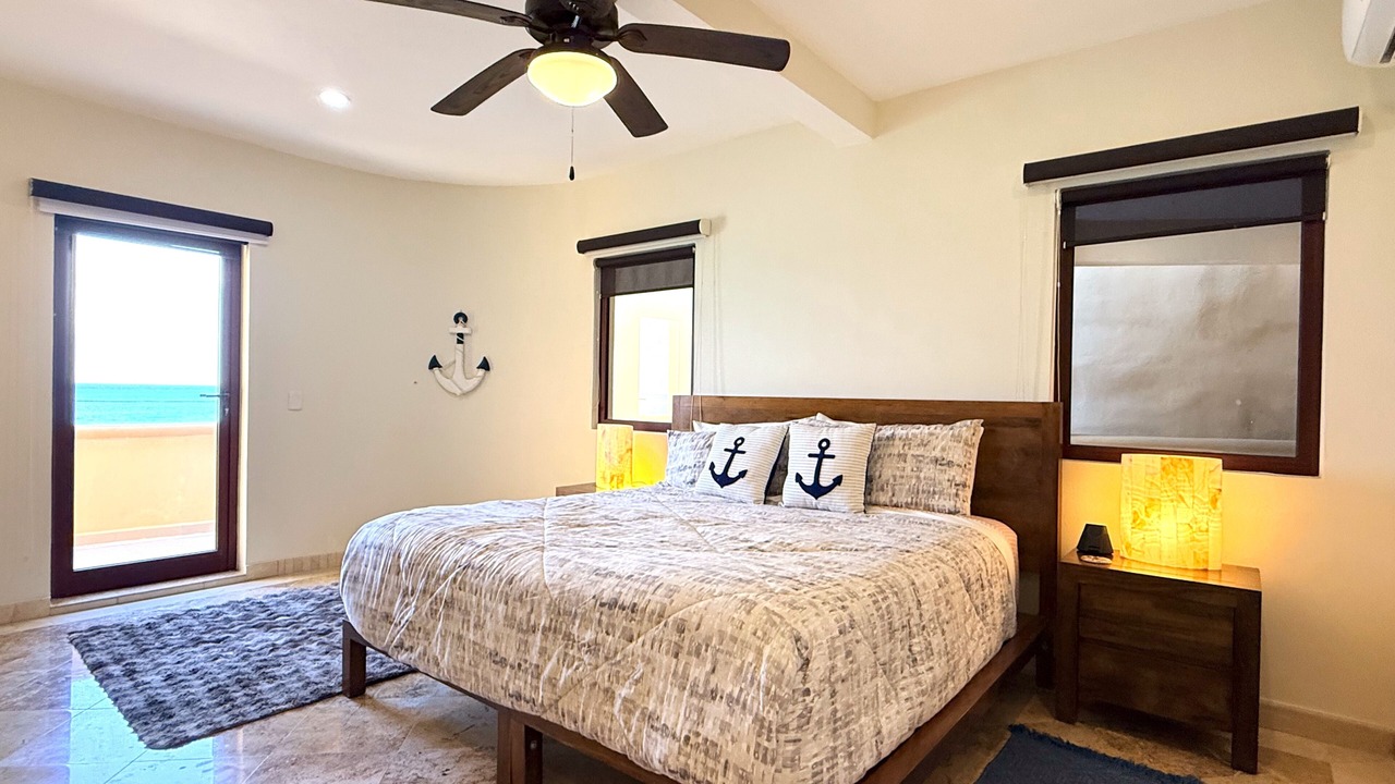Photo of Bedroom in 12th Street