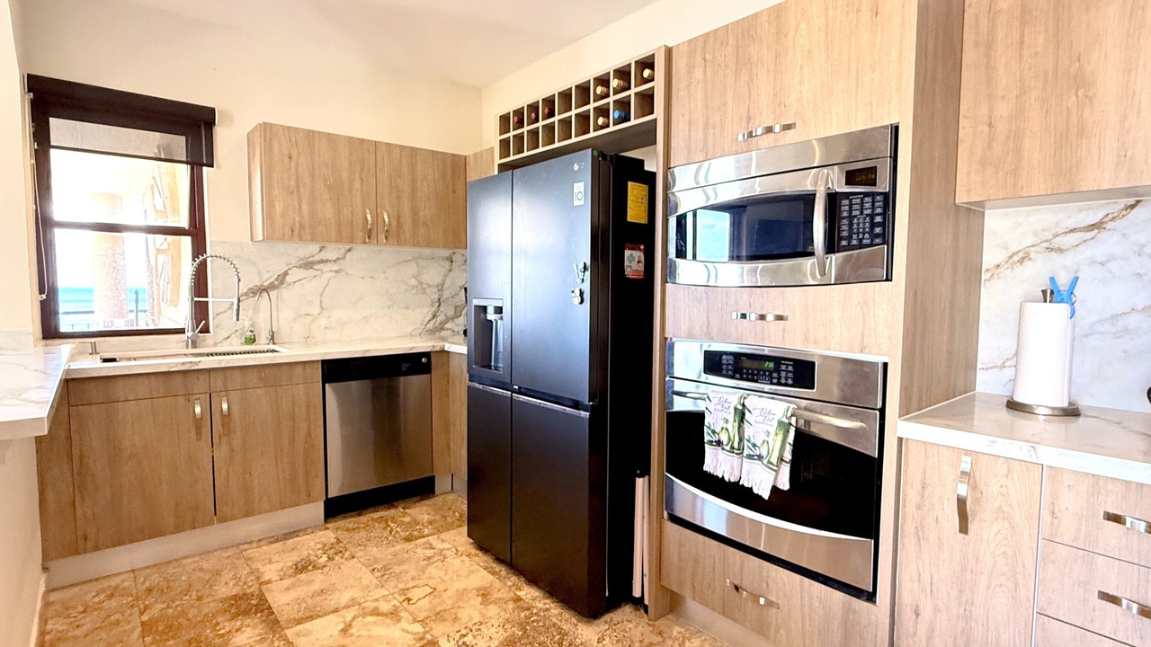 Photo of Kitchen in 12th Street