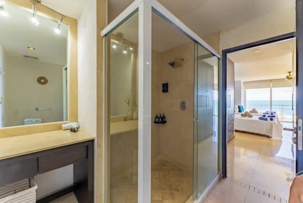 Photo of Bathroom in Puerto Juarez