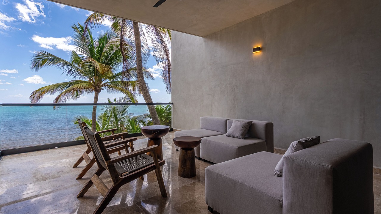 Photo of Patio Balcony in Soliman Bay