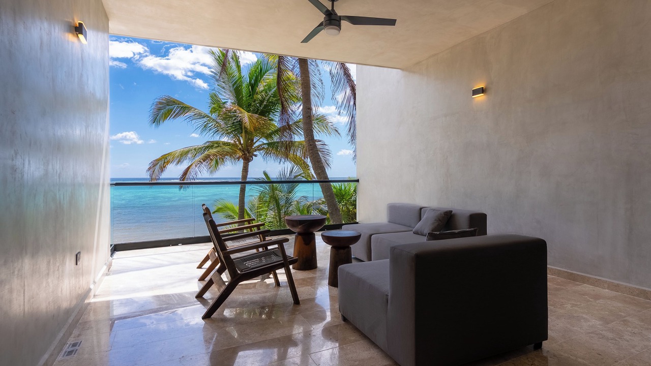 Photo of Patio Balcony in Soliman Bay