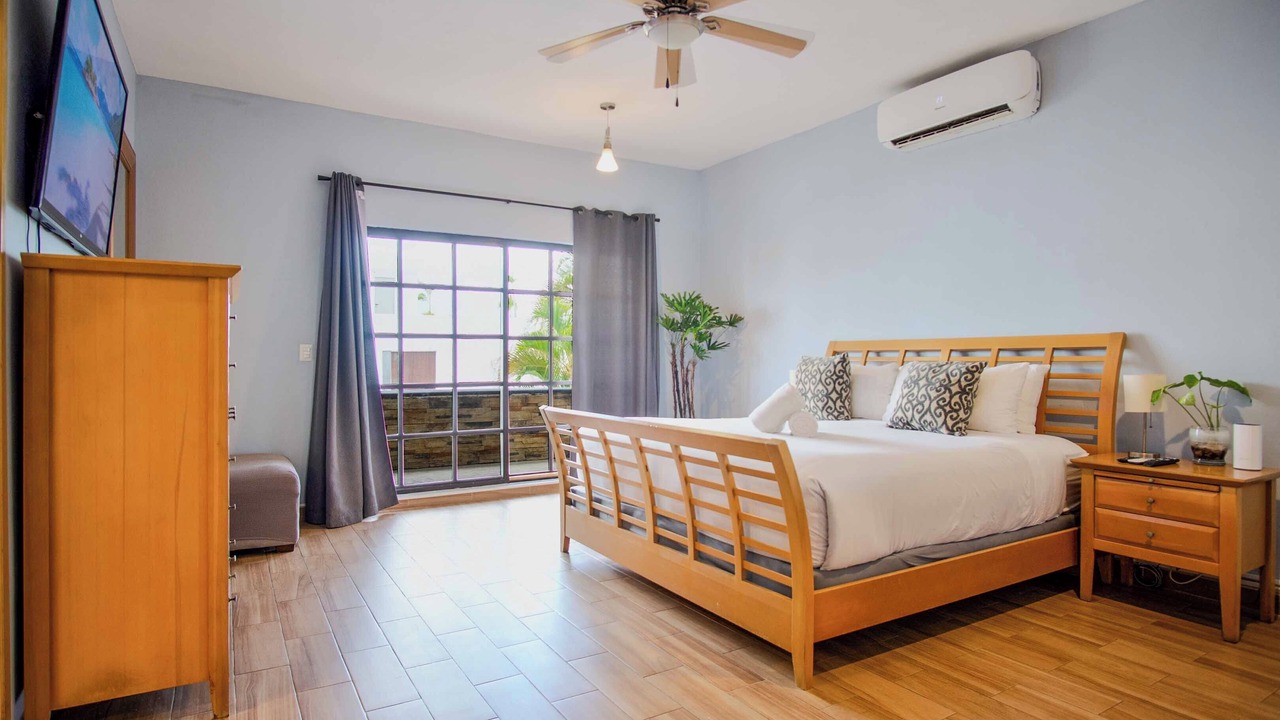 Photo of Bedroom in S.M. 57