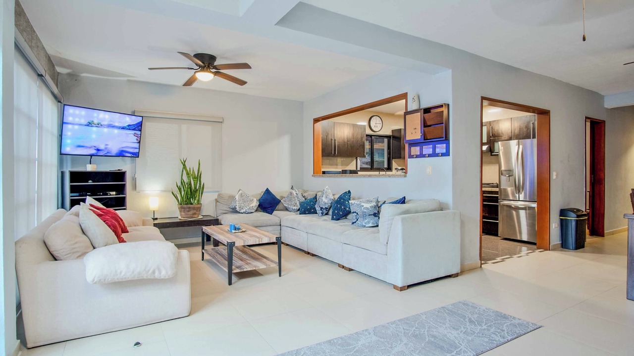 Photo of Livingroom in S.M. 57