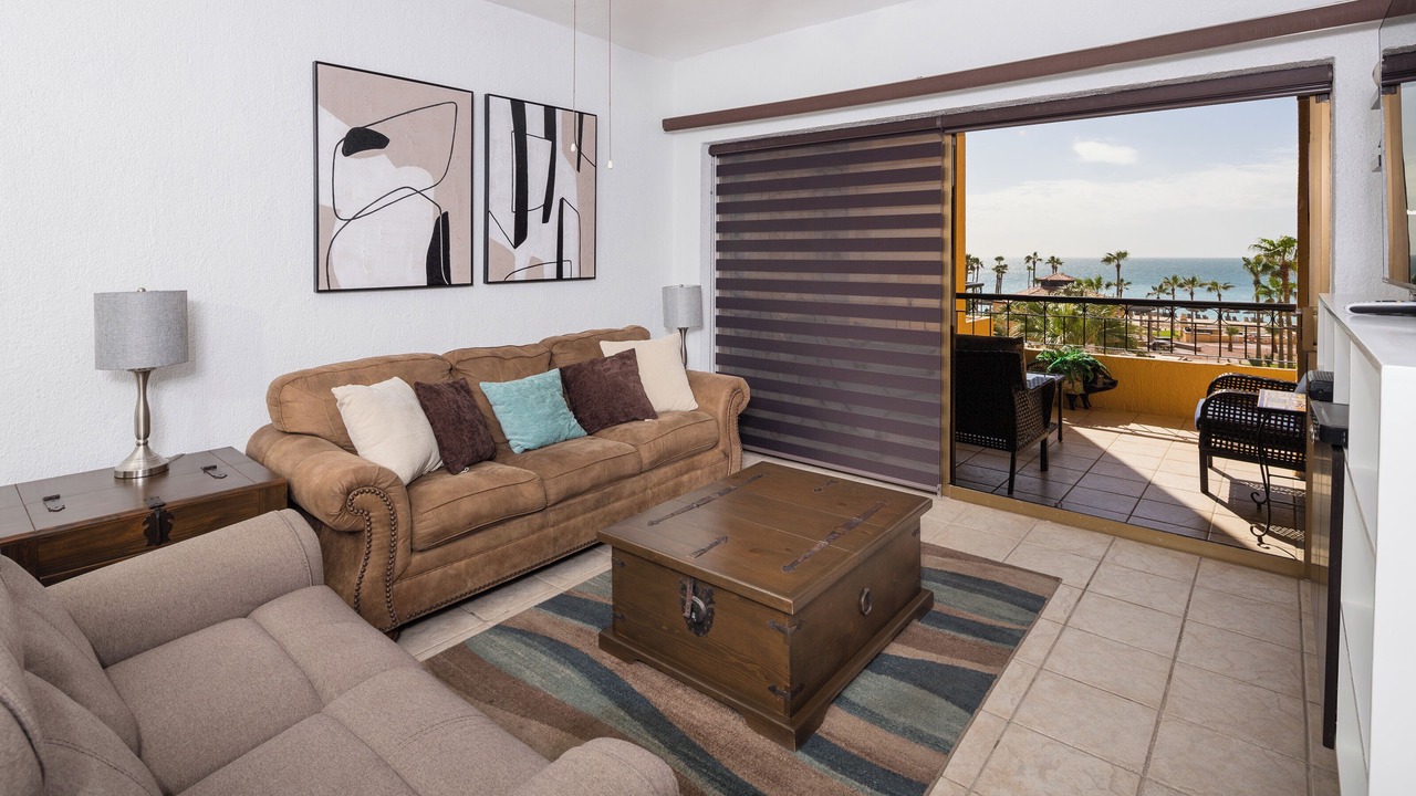 Photo of Livingroom in Cholla Bay