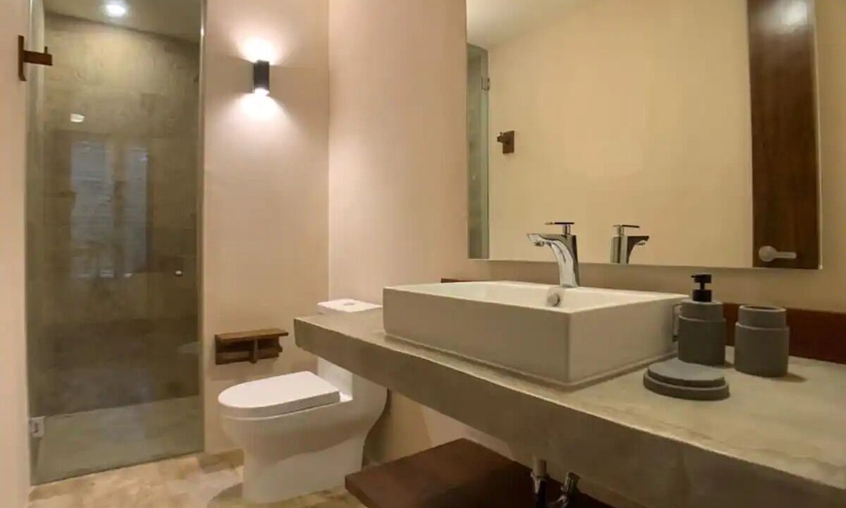 Photo of Bathroom in Zama
