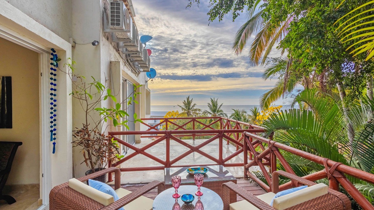 Photo of Patio Balcony in North End