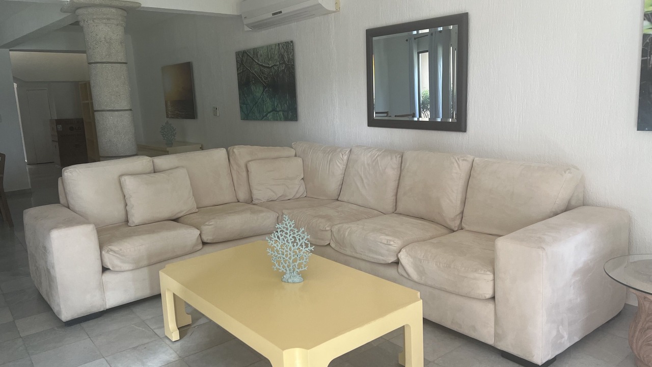 Photo of Livingroom in Punta Cancun