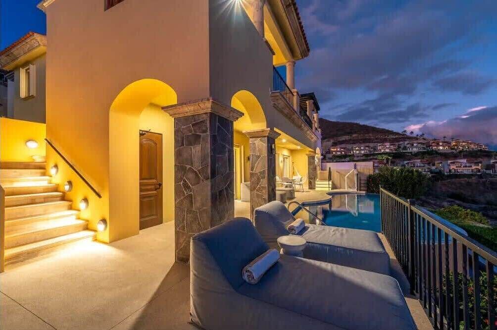 Photo of Patio Balcony in Sunset Beach