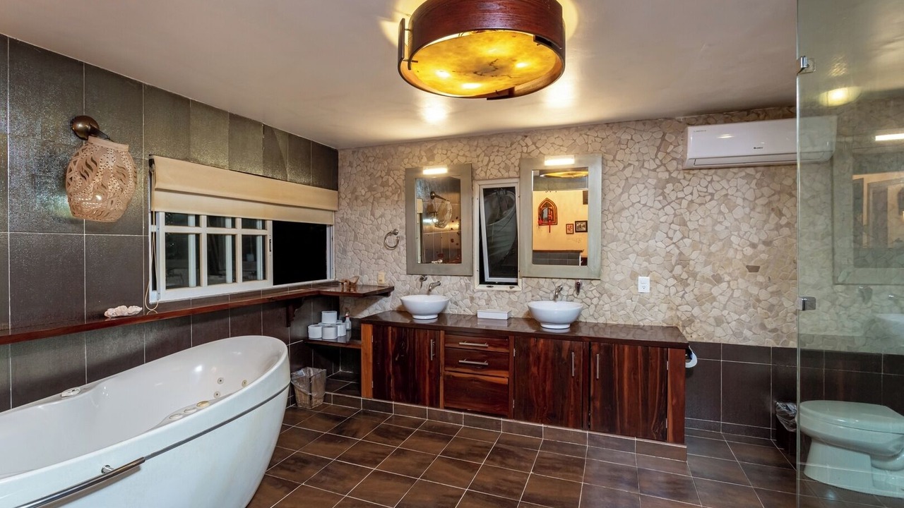 Photo of Bathroom in Villa Juarez