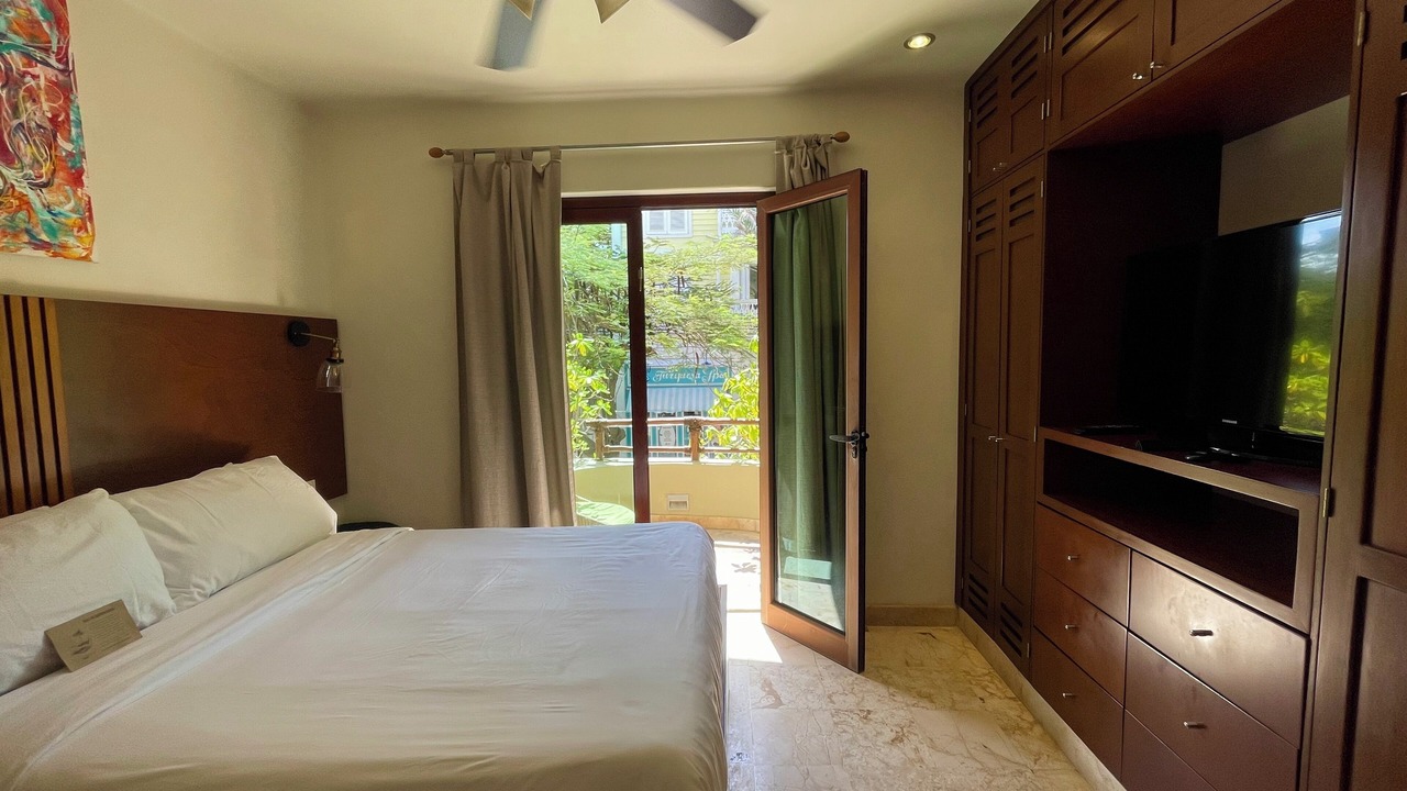 Photo of Bedroom in Downtown