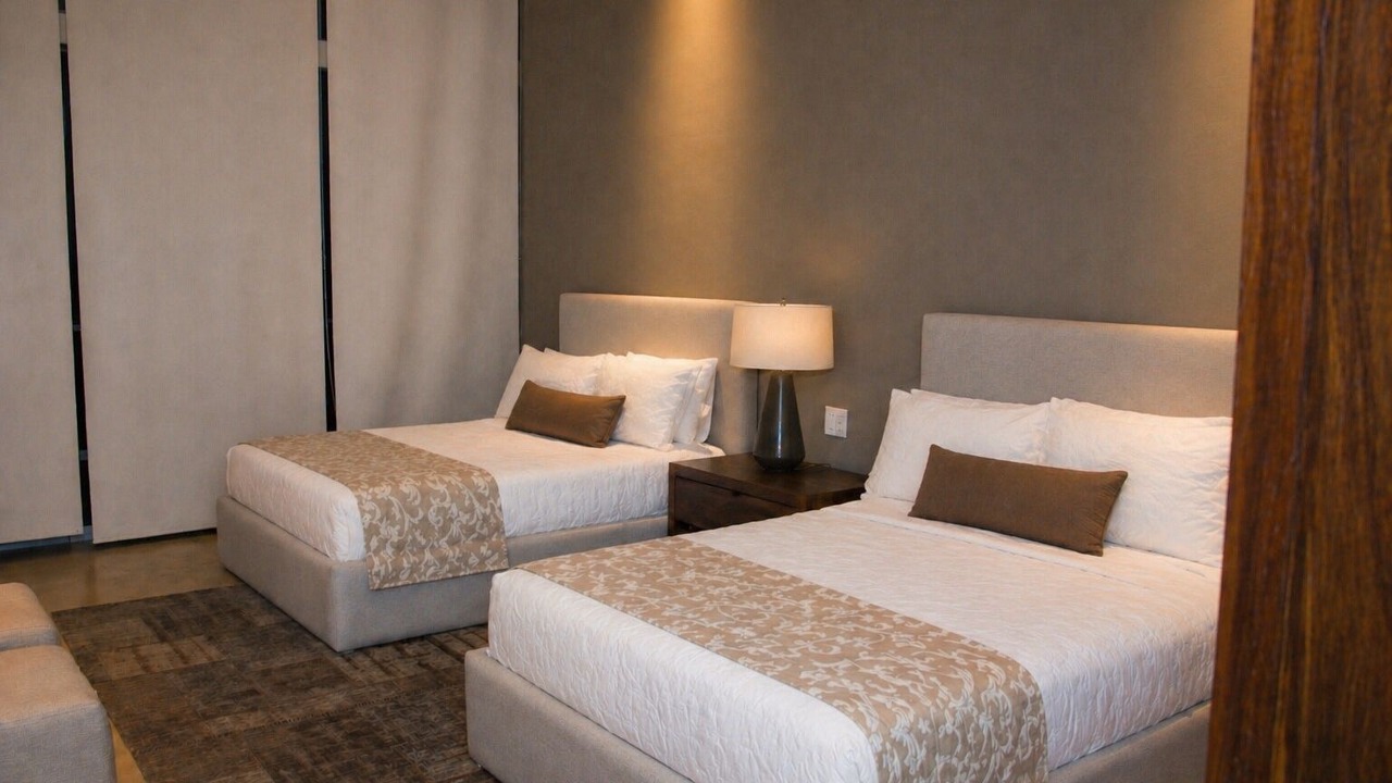 Photo of Bedroom in Flamingos