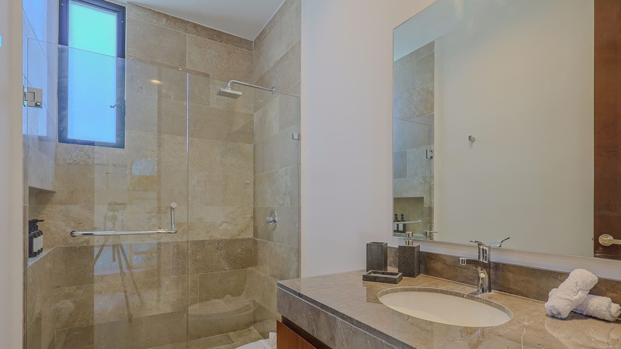 Photo of Bathroom in Playa del Carmen