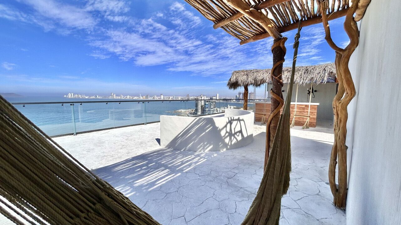 Photo of Patio Balcony in Balcones de Loma Linda