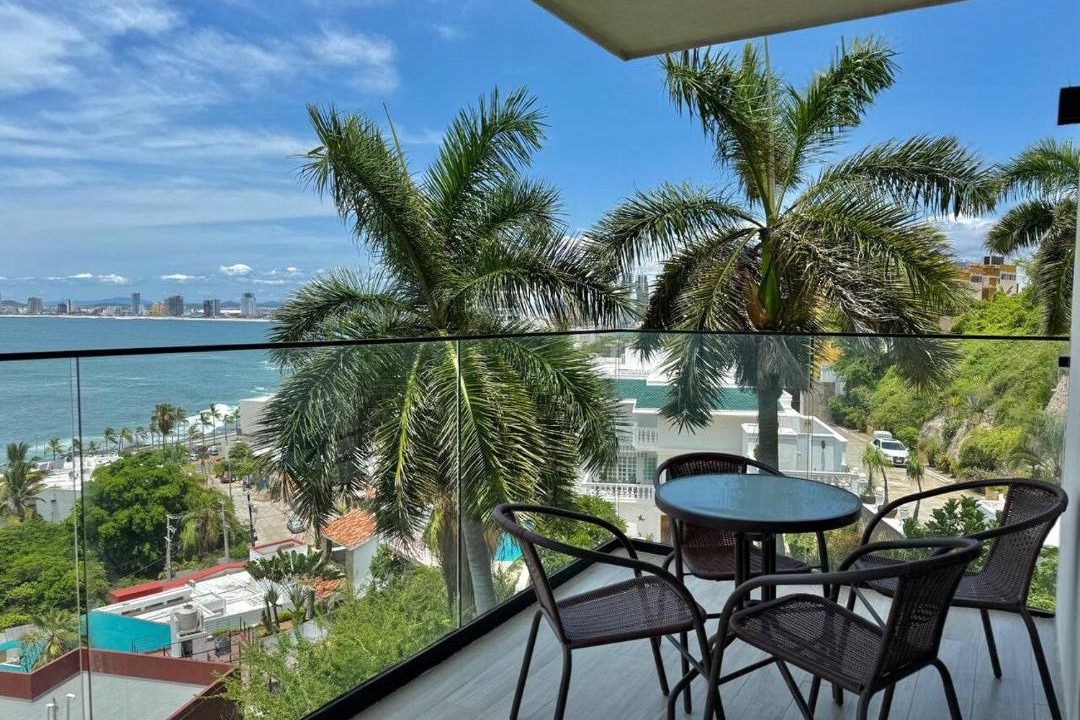 Photo of Patio Balcony in Balcones de Loma Linda