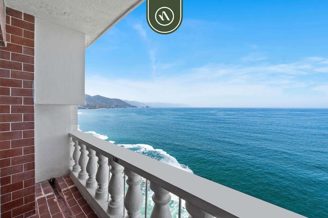 Photo of Patio Balcony in South Shore Hotel Area