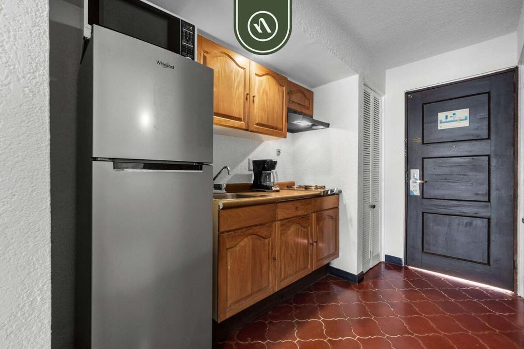 Photo of Kitchen in South Shore Hotel Area