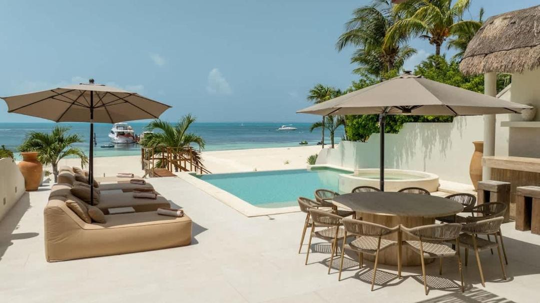 Photo of Others in Punta Cancun