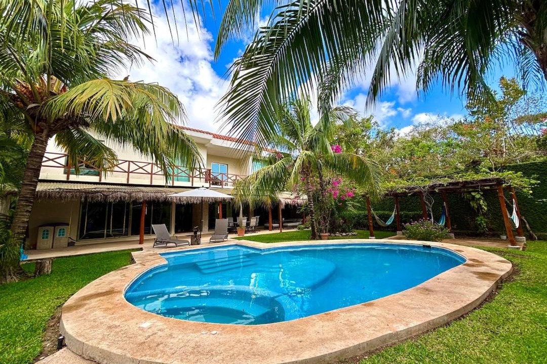 Photo of Others in Cancun