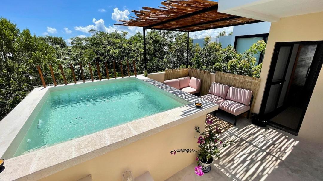 Photo of Patio Balcony in Ek Balam Village